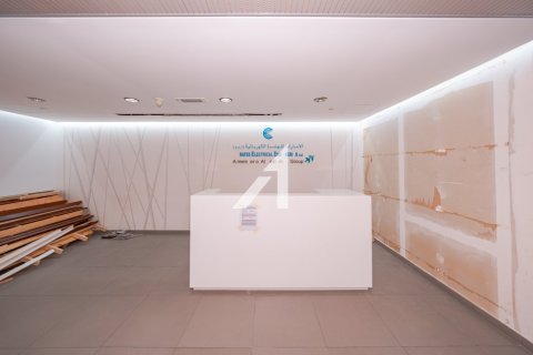 Снять в аренду офис в Sheikh Zayed Road, Дубай: 592м², № 101451 - фото 7