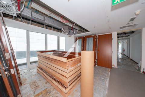 Снять в аренду офис в Sheikh Zayed Road, Дубай: 592м², № 101451 - фото 6