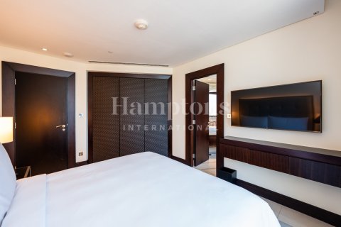 Apartment in Downtown Dubai (Downtown Burj Dubai), Dubai 2 bedrooms, 171.68009885 sq.m. № 63298 - photo 18