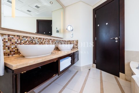 Apartment in Downtown Dubai (Downtown Burj Dubai), Dubai 2 bedrooms, 171.68009885 sq.m. № 63298 - photo 22