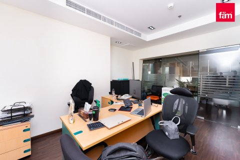 Oficina en Dubai, 163.7 m², № 10512 - foto 3