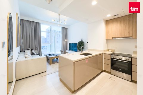 Apartamento en Business Bay, Dubai, 1 dormitorio, 70.2 m², № 10507 - foto 13