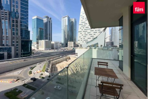 Apartamento en Business Bay, Dubai, 1 dormitorio, 70.2 m², № 10507 - foto 19