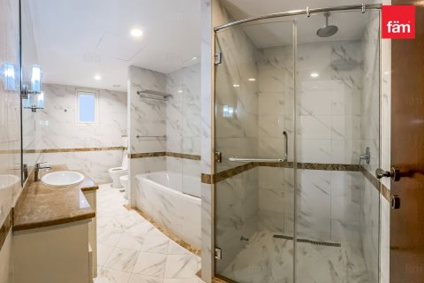 Villa en Dubai, 3 dormitorios, 313.2 m², № 77755 - foto 12