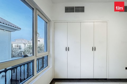 Villa en Dubai, 3 dormitorios, 313.2 m², № 77755 - foto 7