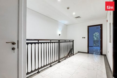 Villa en Dubai, 3 dormitorios, 313.2 m², № 77755 - foto 20