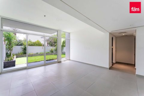 Adosado en Dubai, 3 dormitorios, 263.9 m², № 77754 - foto 2