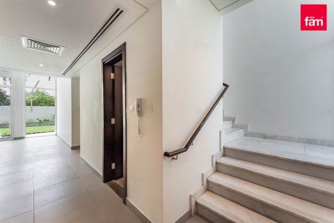 Adosado en Dubai, 3 dormitorios, 263.9 m², № 77754 - foto 23