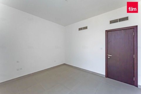 Adosado en Dubai, 3 dormitorios, 263.9 m², № 77754 - foto 5