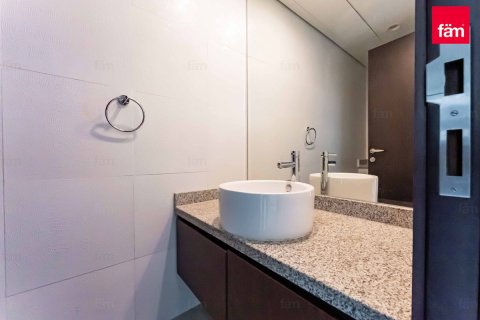 Adosado en Dubai, 3 dormitorios, 263.9 m², № 77754 - foto 24