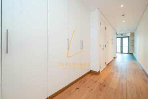 Снять в аренду квартиру в Golf Towers, The Views, Дубай: 2 спальни, 132м², № 83291 - фото 9