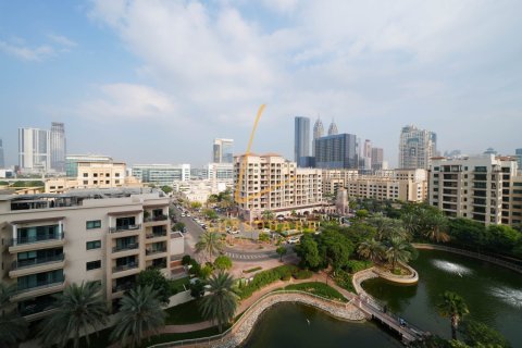 Снять в аренду квартиру в Golf Towers, The Views, Дубай: 2 спальни, 132м², № 83291 - фото 26