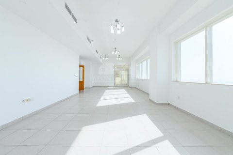 Купить таунхаус в Мудоне, Дубай: 3 спальни, 239м², № 60919 - фото 5