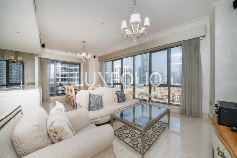 شقة في South Ridge, وسط مدينة دبي, دبي 2 غرف نوم, 152 م² رقم 45640 - صورة 2