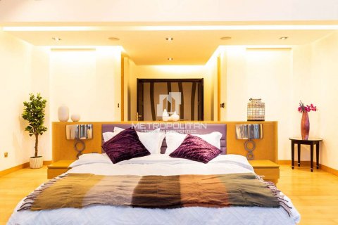 Villa à Signature Villas, Palm Jumeirah, Dubai, 6 chambres, 1364 m², № 72986 - photo 29