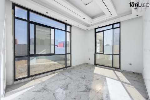 Villa en Al Barsha, Dubai, 4 dormitorios, 929 m², № 76112 - foto 8