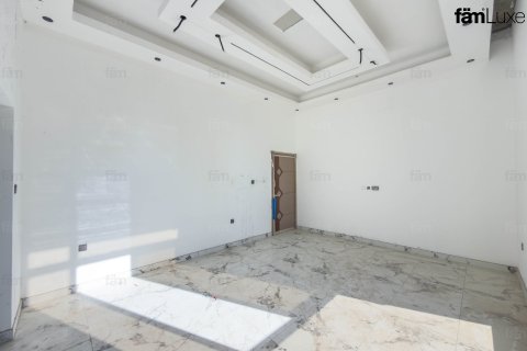 Villa en Al Barsha, Dubai, 4 dormitorios, 929 m², № 76112 - foto 9