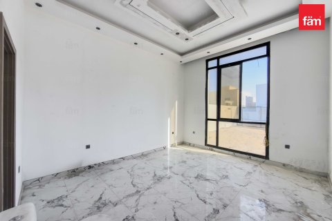 Villa in Al Barsha, Dubai 4 bedrooms, 929 sq.m. № 76112 - photo 7