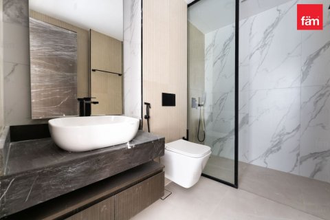 Купить виллу в Дубае: 4 спальни, 288м², № 76113 - фото 14