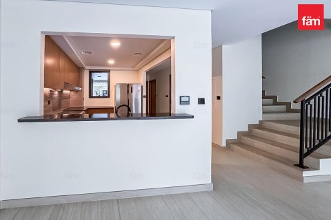 Townhouse in Dubai 4 bedrooms, 144 sq.m. № 114090 - photo 10