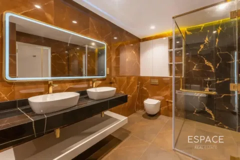 Appartement à Palm Jumeirah, Dubai, 2 chambres, 122 m², № 72499 - photo 9