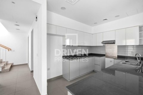 Townhouse in Maple at Dubai Hills Estate, Dubai Hills Estate, Dubai 4 bedrooms, 284.65 sq.m. № 129090 - photo 12