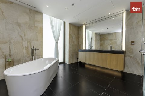 Apartment in Dubai 1 bedroom, 137.6 sq.m. № 70752 - photo 15