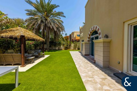 Villa à Victory Heights, Dubai Sports City, Dubai, 5 chambres, 401 m², № 75952 - photo 19