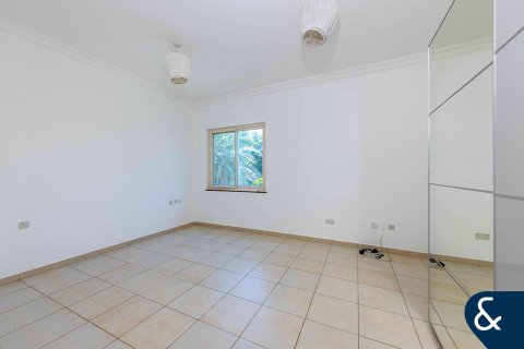 Villa à Victory Heights, Dubai Sports City, Dubai, 5 chambres, 401 m², № 75952 - photo 11