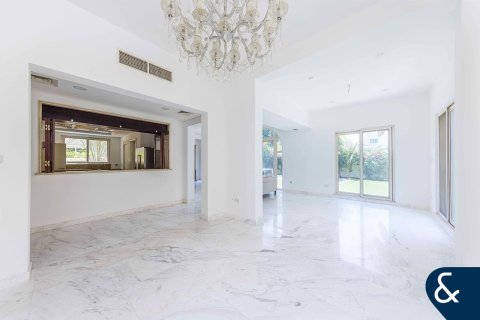 Villa à Victory Heights, Dubai Sports City, Dubai, 5 chambres, 401 m², № 75952 - photo 6