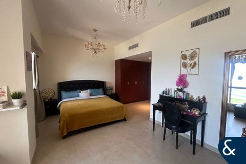 Купить квартиру в Джумейра Бич Резиденс, Дубай: 2 спальни, 132м², № 75954 - фото 11