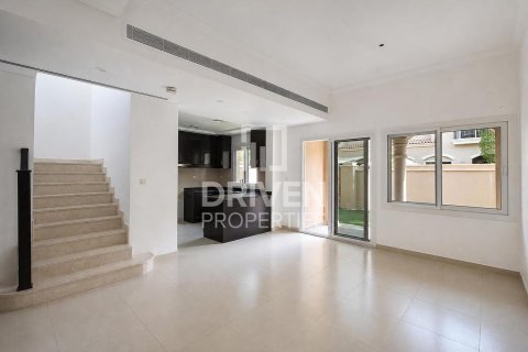 Villa in Casa Dora, Serena, Dubai 2 bedrooms, 172.52 sq.m. № 143215