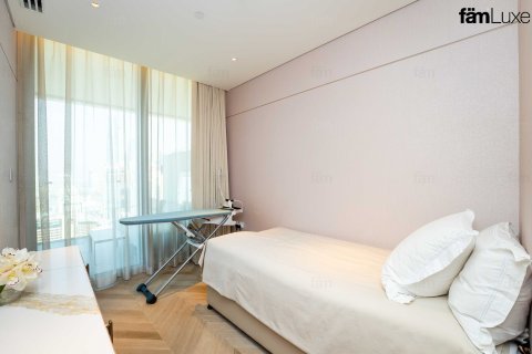 Ático en Dubai, 4 dormitorios, 473.8 m², № 85932 - foto 28