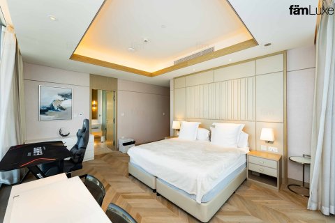 Ático en Dubai, 4 dormitorios, 473.8 m², № 85932 - foto 19