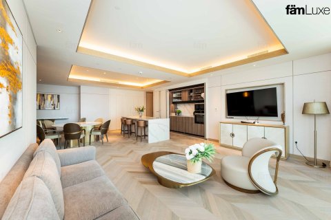 Ático en Dubai, 4 dormitorios, 473.8 m², № 85932 - foto 26