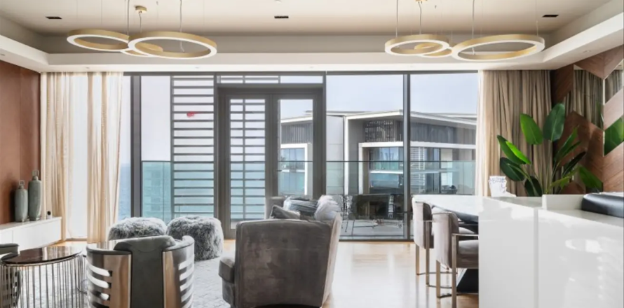 Appartement à Dubai, 3 chambres, 185 m², № 5496