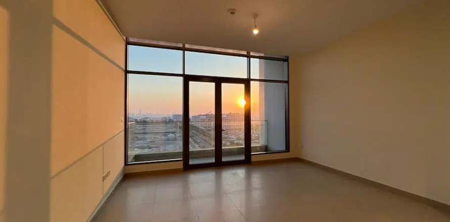 Appartement à Dubai, 3 chambres, 130 m², № 5593