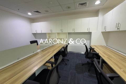 Bureau à Business Bay, Dubai, 107 m², № 99779 - photo 9