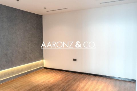 Снять в аренду офис в Бизнес-Бэе, Дубай: 111м², № 99782 - фото 12