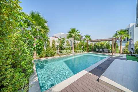 Купить виллу в Sidra Villas, Дубай Хилс Эстейт, Дубай: 4 спальни, 334м², № 15167 - фото 11