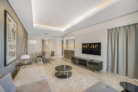 Apartment in DAMAC Towers by Paramount, Business Bay, Dubai 3 bedrooms, 162 sq.m. № 15159 - photo 2