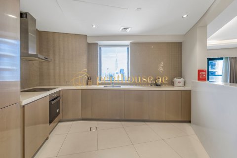 Apartment in DAMAC Towers by Paramount, Business Bay, Dubai 3 bedrooms, 162 sq.m. № 15159 - photo 6