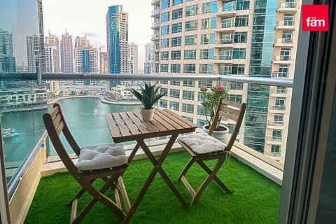 Apartment in Dubai Marina, Dubai 2 bedrooms, 135.9 sq.m. № 40416 - photo 1