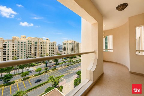 Apartment in Palm Jumeirah, Dubai 2 bedrooms, 147 sq.m. № 114769 - photo 2