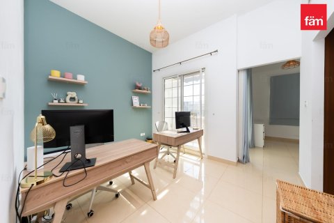 Villa in Dubai 3 bedrooms, 547.1 sq.m. № 114775