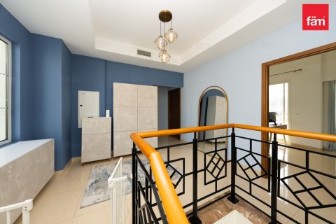 Villa in Dubai 3 bedrooms, 547.1 sq.m. № 114775 - photo 14
