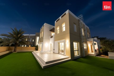 Villa in Dubai 3 bedrooms, 547.1 sq.m. № 114775 - photo 29