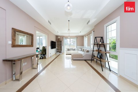 Villa in Dubai 3 bedrooms, 547.1 sq.m. № 114775 - photo 4
