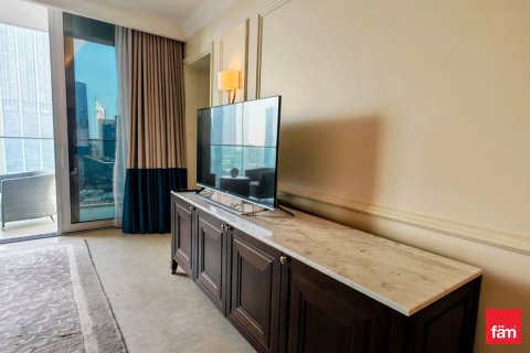 Apartment in Downtown Dubai (Downtown Burj Dubai), Dubai 1 bedroom, 82 sq.m. № 114770 - photo 5