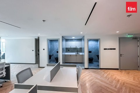 Bureau à Dubai, 153.4 m², № 77069 - photo 21